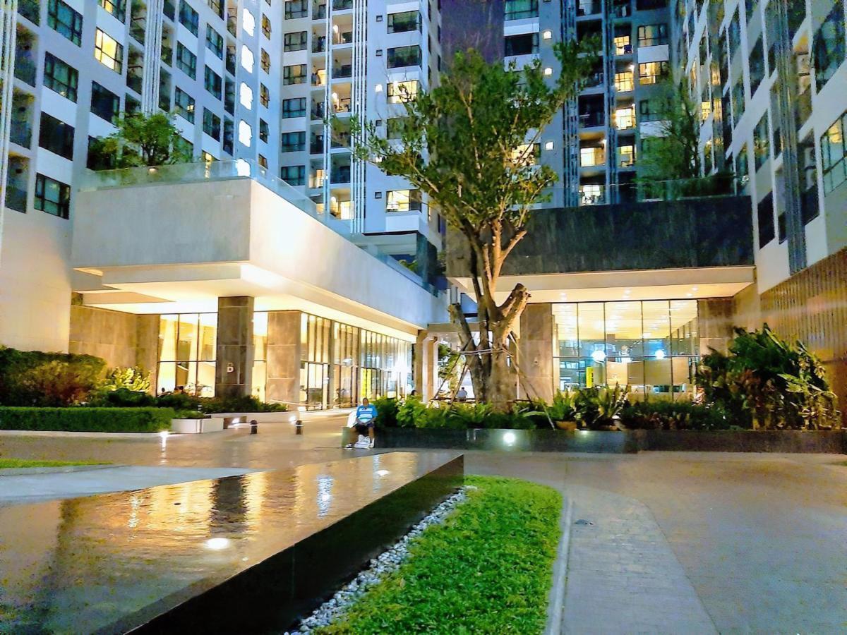 Apartemen Pattaya, Pool With 360 View Of And Location