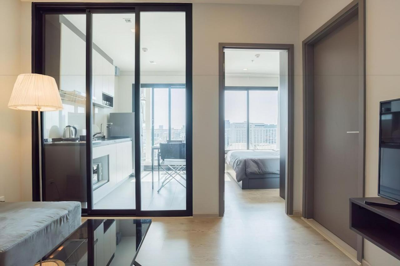 Pattaya, Pool With 360 View Of And Location Apartment Pattaya